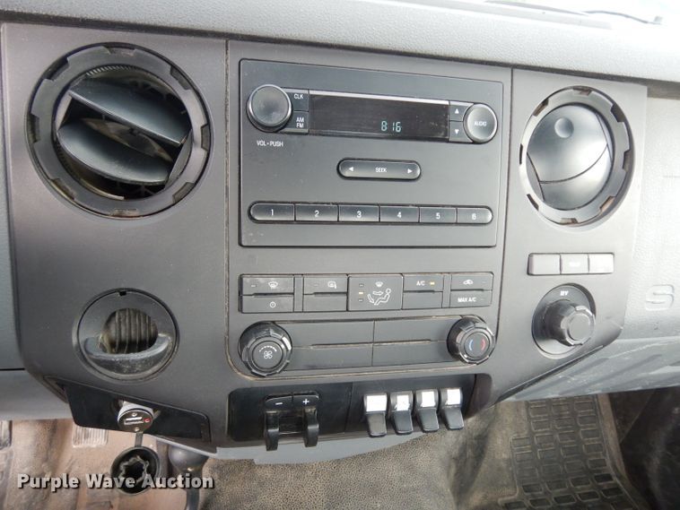 image for item DJ4357 2011 Ford F550 Super Duty XL  truck cab and chassis