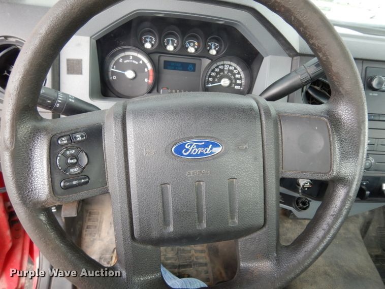 image for item DJ4357 2011 Ford F550 Super Duty XL  truck cab and chassis