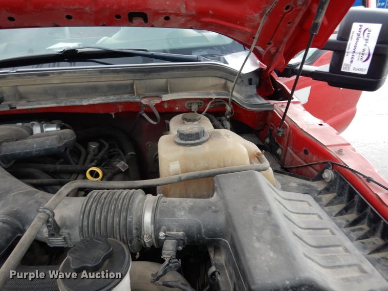 image for item DJ4357 2011 Ford F550 Super Duty XL  truck cab and chassis