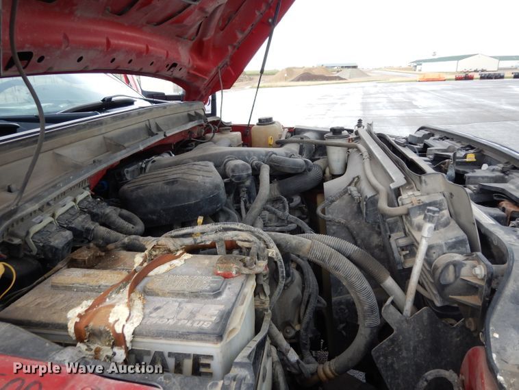 image for item DJ4357 2011 Ford F550 Super Duty XL  truck cab and chassis