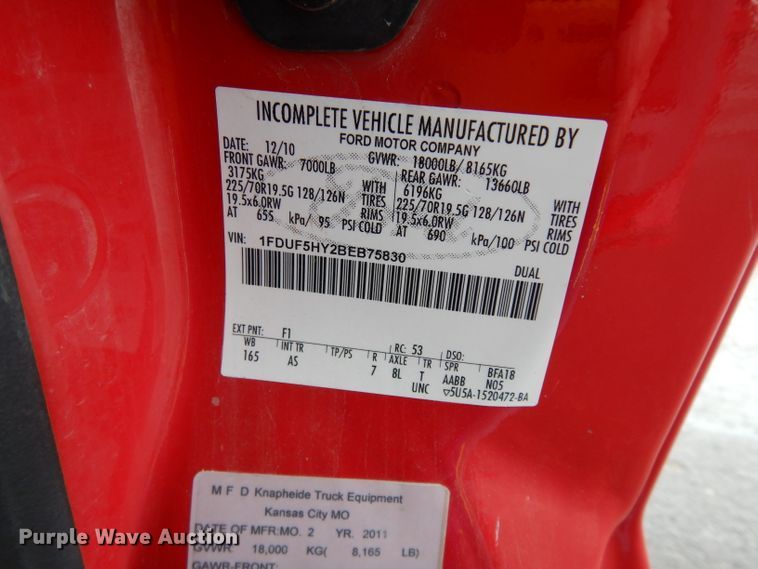 image for item DJ4357 2011 Ford F550 Super Duty XL  truck cab and chassis