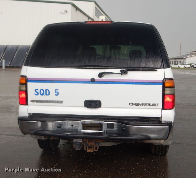 image for item DJ4358 2005 Chevrolet Suburban 2500  SUV