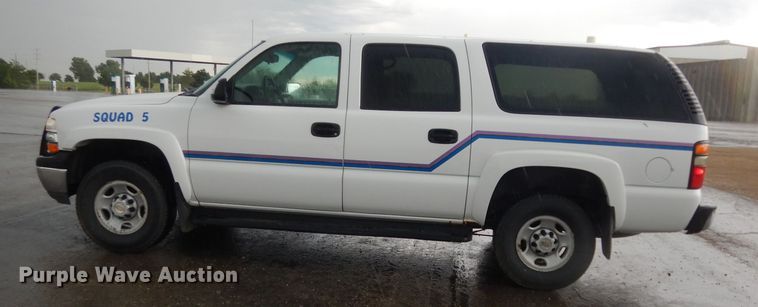 image for item DJ4358 2005 Chevrolet Suburban 2500  SUV