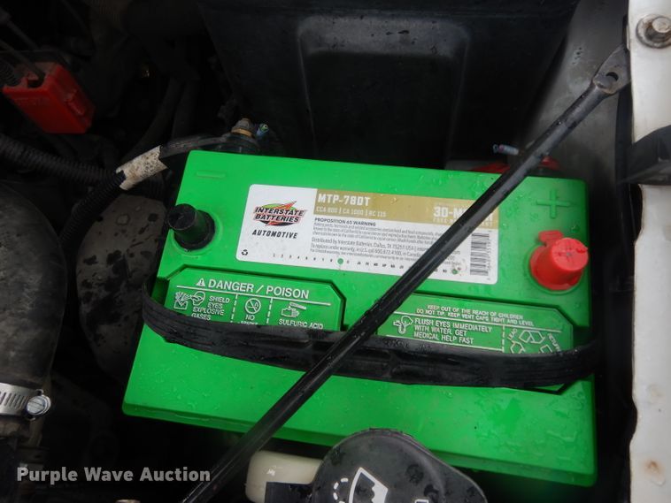 image for item DJ4358 2005 Chevrolet Suburban 2500  SUV