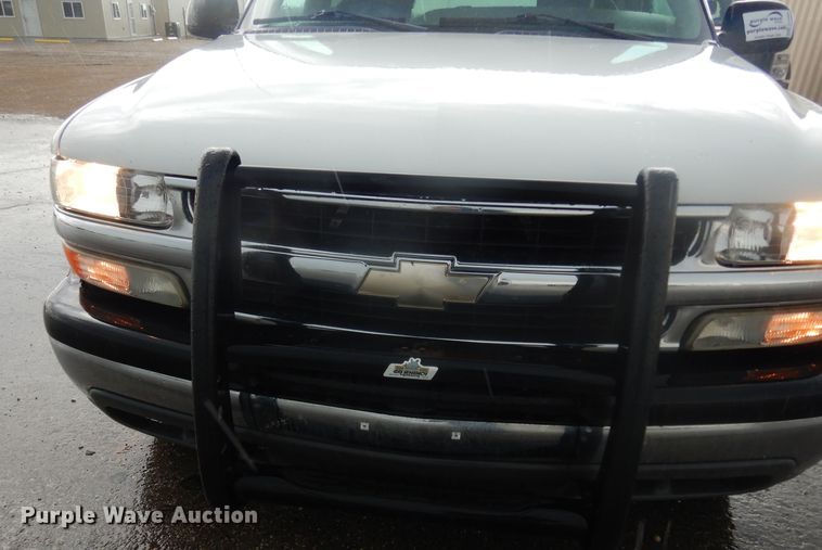 image for item DJ4358 2005 Chevrolet Suburban 2500  SUV