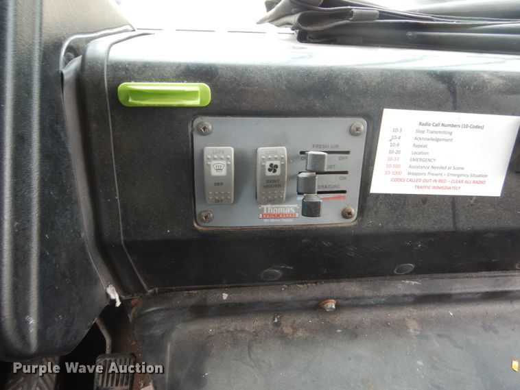 image for item FK9302 2006 Thomas Built Saf-T-Liner MVP EF  school bus