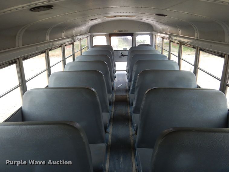 image for item FK9302 2006 Thomas Built Saf-T-Liner MVP EF  school bus