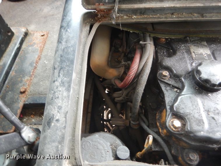 image for item FK9302 2006 Thomas Built Saf-T-Liner MVP EF  school bus