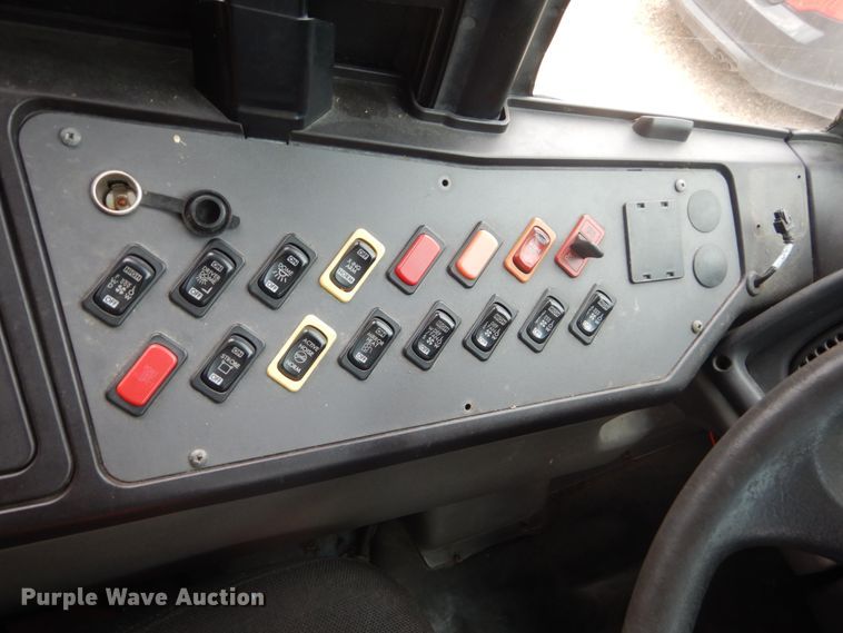 image for item FK9303 2009 Freightliner Thomas Built  school bus