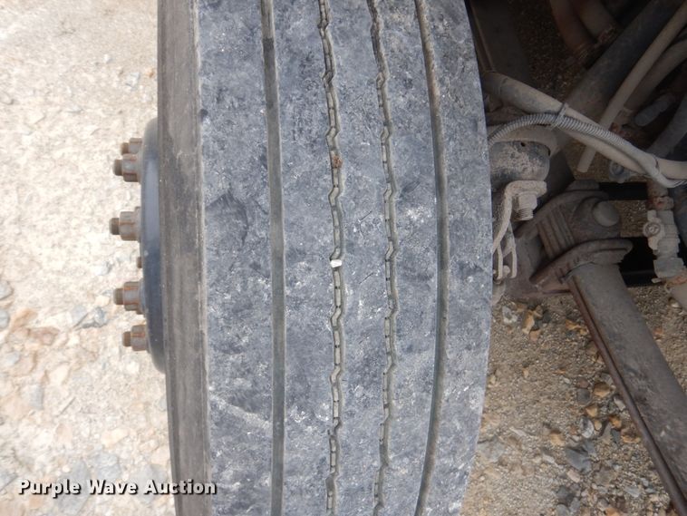 image for item FK9303 2009 Freightliner Thomas Built  school bus