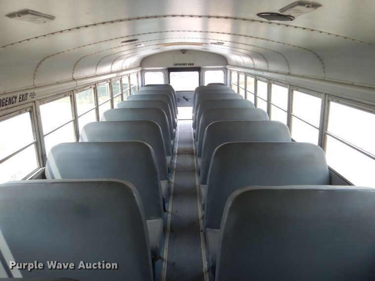 image for item FK9326 2003 Thomas Built Saf-T-Liner MVP EF  school bus