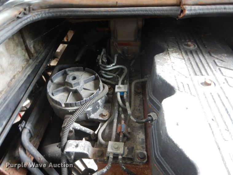 image for item FK9326 2003 Thomas Built Saf-T-Liner MVP EF  school bus