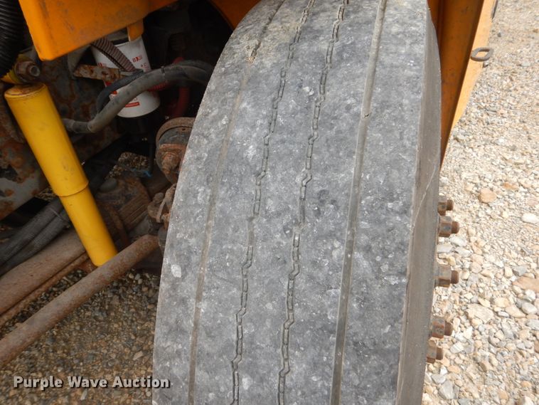 image for item FK9327 2009 Freightliner Thomas Built  school bus