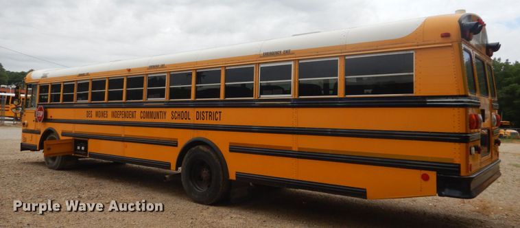 image for item FK9330 2006 Thomas Built Saf-T-Liner MVP EF  school bus