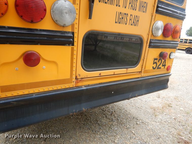 image for item FK9330 2006 Thomas Built Saf-T-Liner MVP EF  school bus