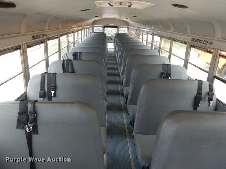 image for item FK9330 2006 Thomas Built Saf-T-Liner MVP EF  school bus