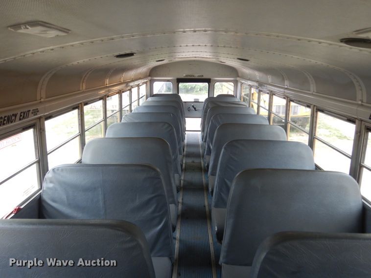 image for item FK9330 2006 Thomas Built Saf-T-Liner MVP EF  school bus