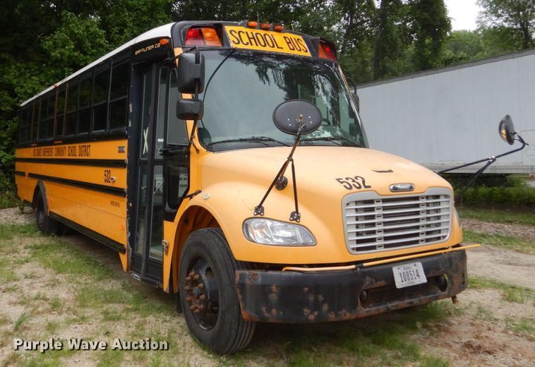 image for item FK9332 2007 Freightliner Thomas Built  school bus