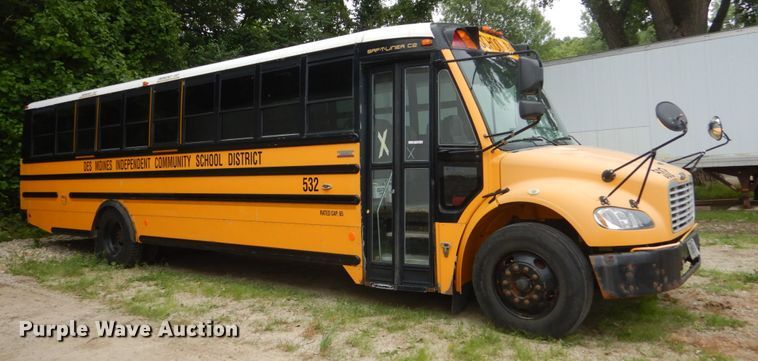 image for item FK9332 2007 Freightliner Thomas Built  school bus