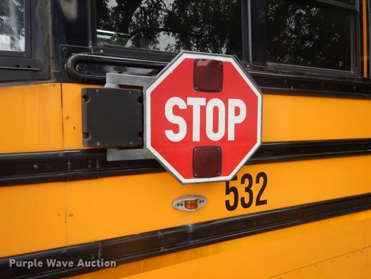 image for item FK9332 2007 Freightliner Thomas Built  school bus