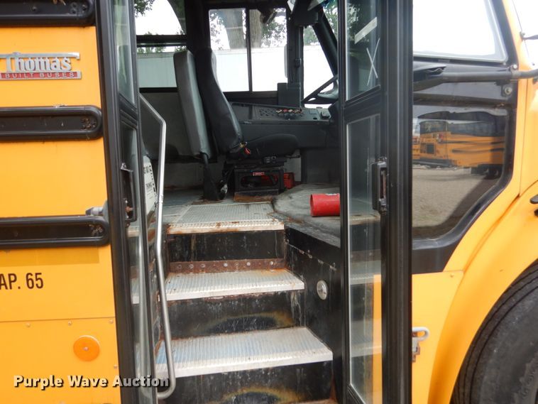 image for item FK9332 2007 Freightliner Thomas Built  school bus