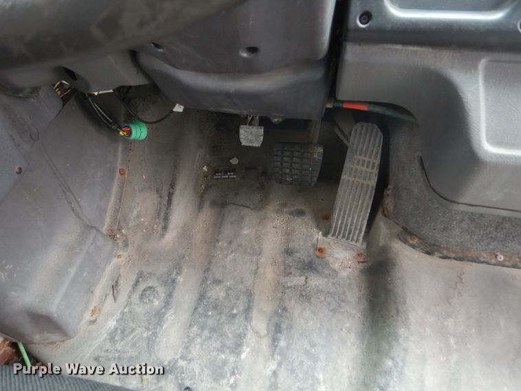 image for item FK9332 2007 Freightliner Thomas Built  school bus