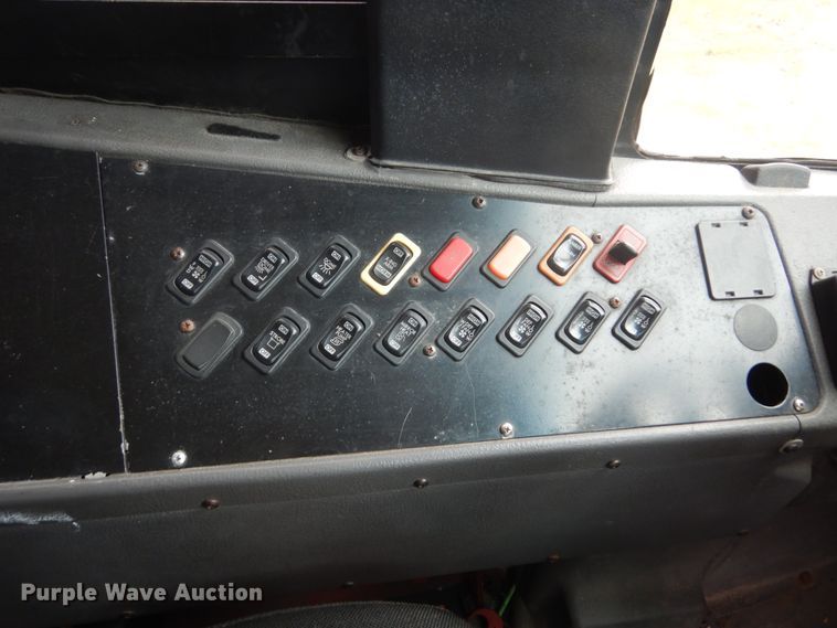 image for item FK9332 2007 Freightliner Thomas Built  school bus