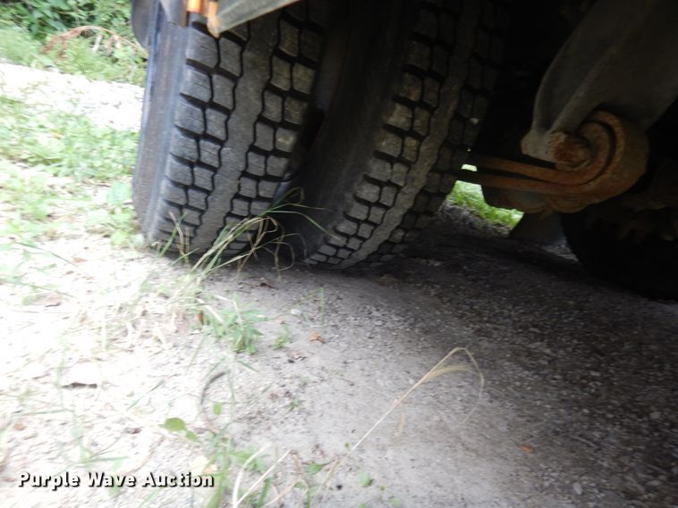 image for item FK9332 2007 Freightliner Thomas Built  school bus