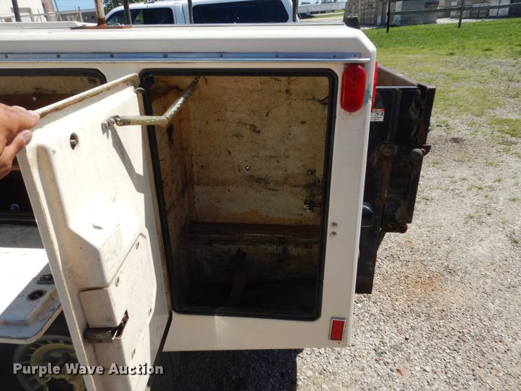 image for item FK9421 1993 Ford F250  utility bed pickup truck