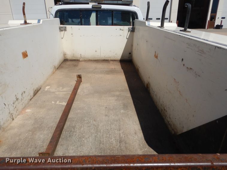 image for item FK9421 1993 Ford F250  utility bed pickup truck