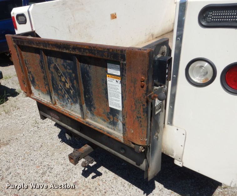 image for item FK9421 1993 Ford F250  utility bed pickup truck