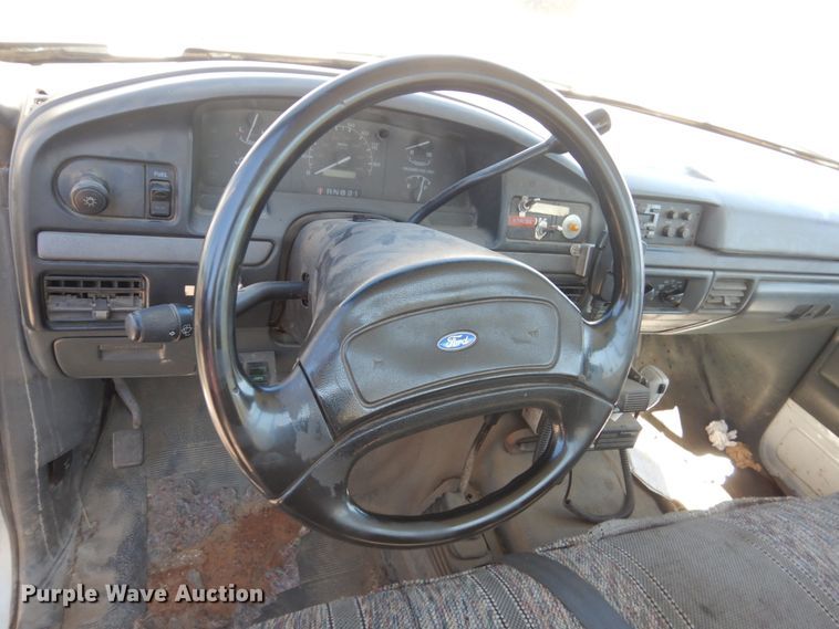 image for item FK9421 1993 Ford F250  utility bed pickup truck