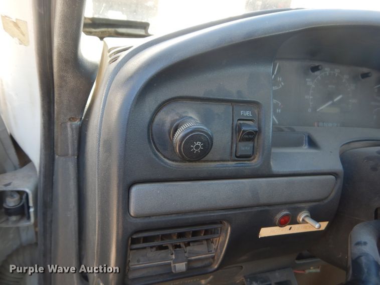 image for item FK9421 1993 Ford F250  utility bed pickup truck