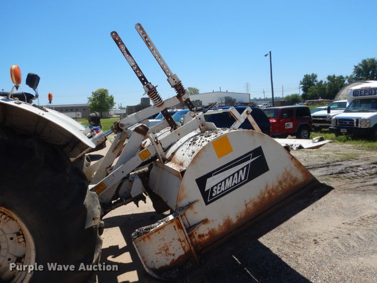 image for item FK9424 International 100 Hydro  tractor