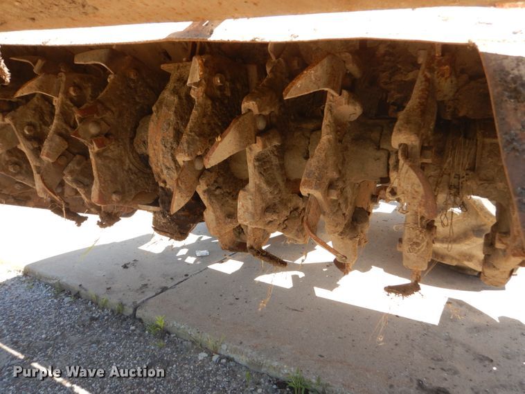 image for item FK9424 International 100 Hydro  tractor