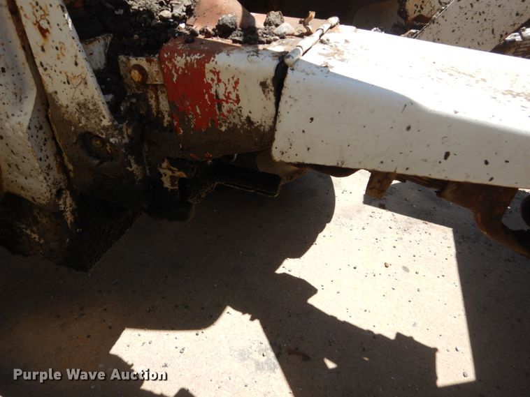 image for item FK9424 International 100 Hydro  tractor