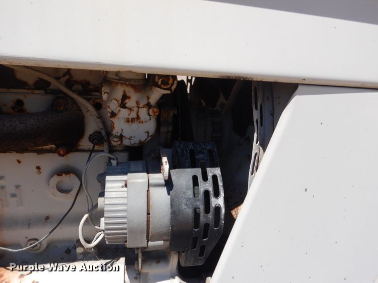 image for item FK9424 International 100 Hydro  tractor