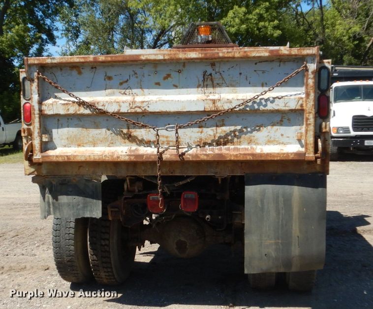 image for item FK9425 1992 International 4900  dump truck