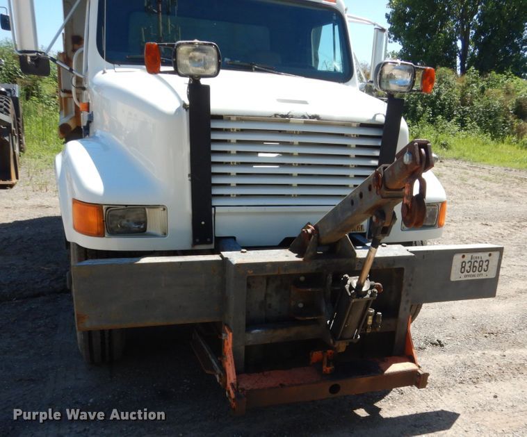 image for item FK9425 1992 International 4900  dump truck