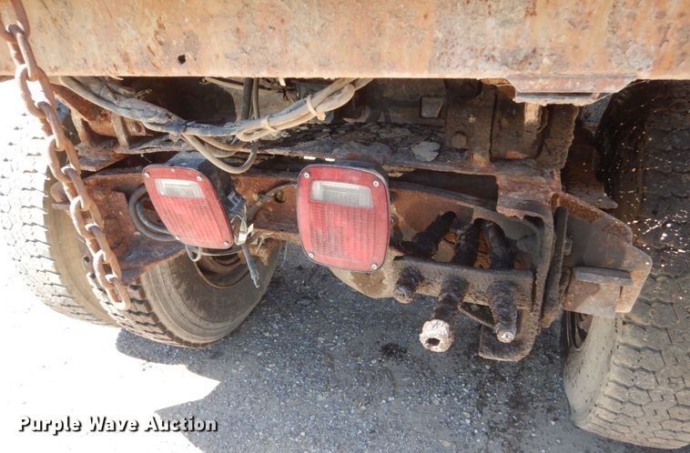 image for item FK9425 1992 International 4900  dump truck