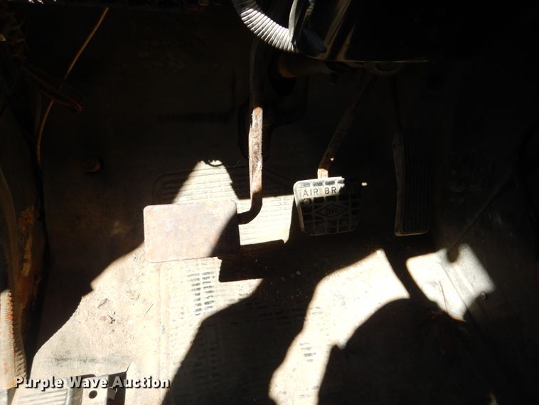 image for item FK9425 1992 International 4900  dump truck