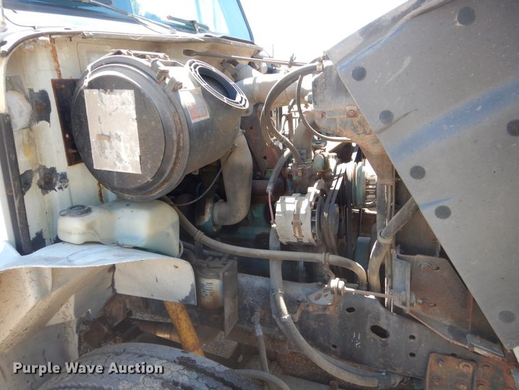 image for item FK9425 1992 International 4900  dump truck