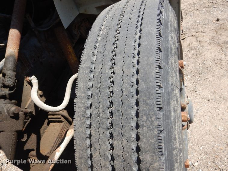 image for item FK9425 1992 International 4900  dump truck