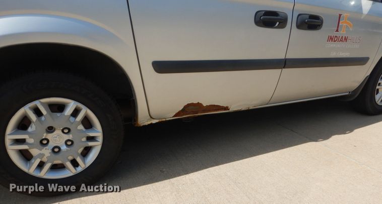 image for item FK9451 2007 Dodge Caravan  van