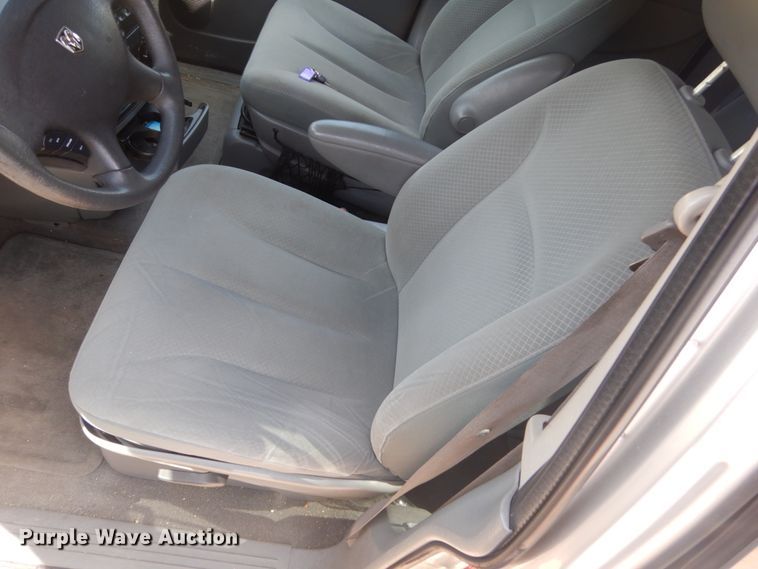 image for item FK9451 2007 Dodge Caravan  van