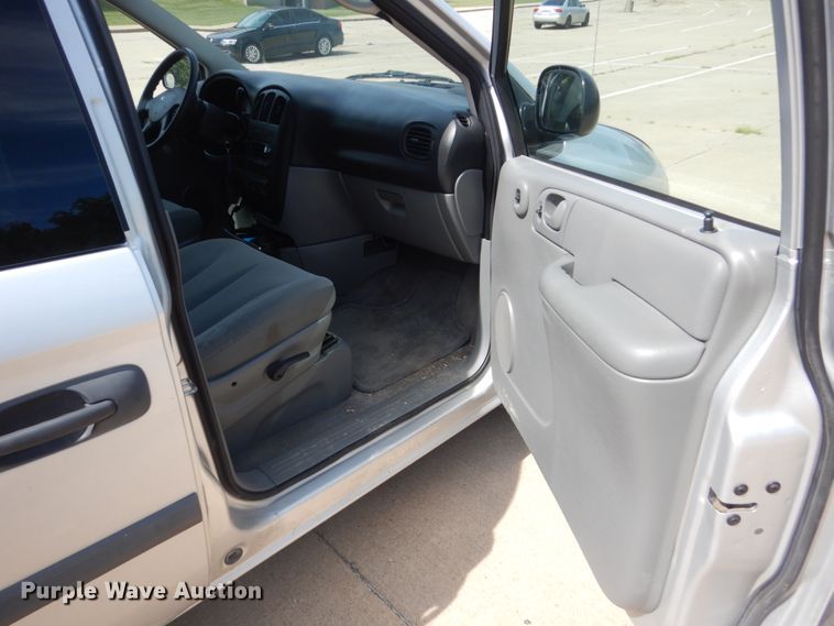 image for item FK9451 2007 Dodge Caravan  van