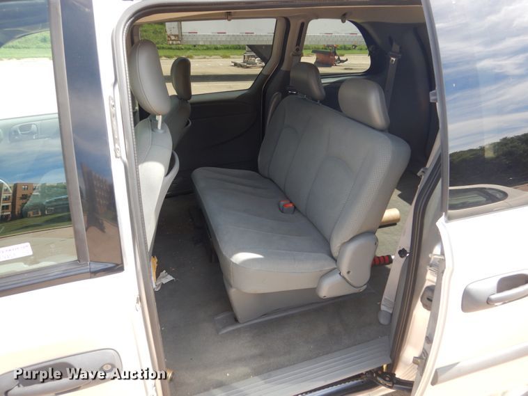 image for item FK9451 2007 Dodge Caravan  van