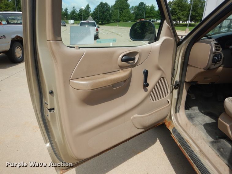 image for item FK9453 1999 Ford F150  pickup truck