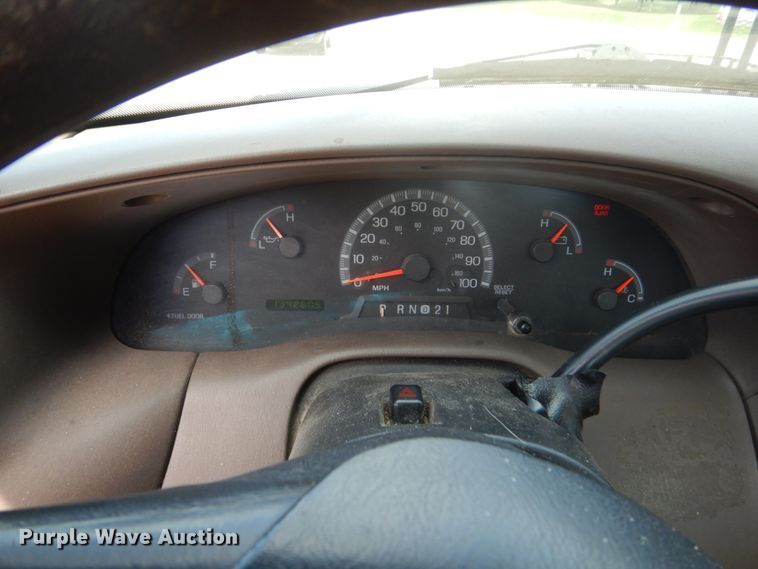 image for item FK9453 1999 Ford F150  pickup truck