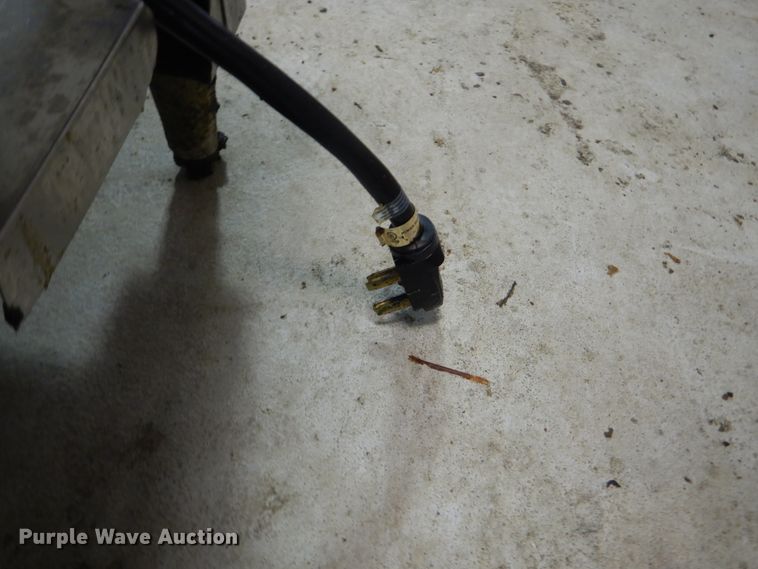 image for item FK9482 General Electric grill